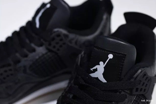 4 Laser Gum 539 Black Jordan SE Flexible Air CI1184-001 0905